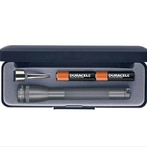 Maglite P32092 Mini-Maglite White LED 2AAA Gray Body Flashlight Light